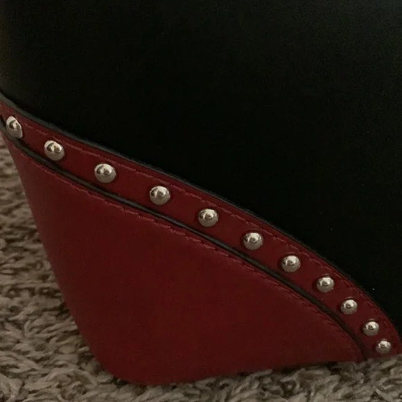 Love Moschino red and black studded leather satchel purse with logo - Picture 7 of 9